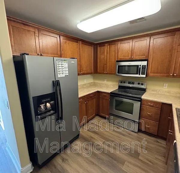 14 Winter Lake Cir — Photo 7