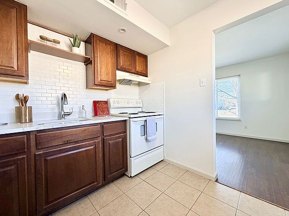 4th image of 7500-7510 Morganford Rd #7500-1A