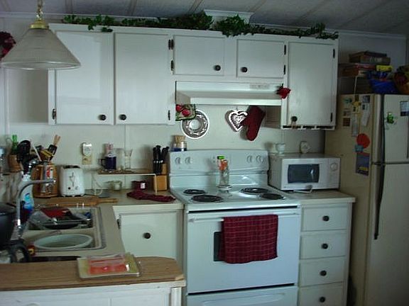 3rd image of 8341 S Lake Consuella Dr