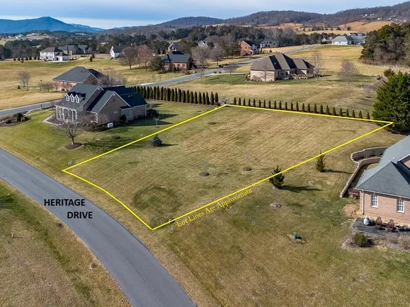 50 Heritage Dr, Lexington, VA 24450