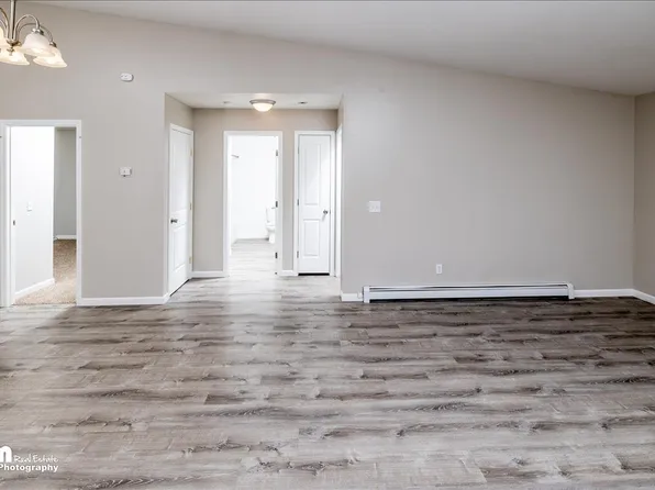 1300 N Hickory St APT 3, Palmer, AK 99645