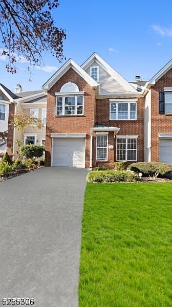 1st image of 1306 Stech Dr