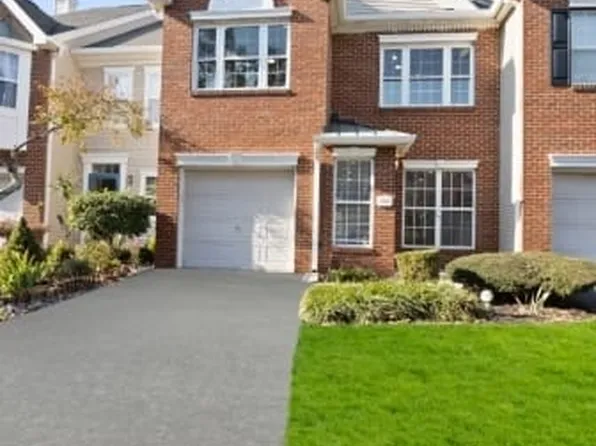 1306 Stech Dr, Bridgewater, NJ 08807