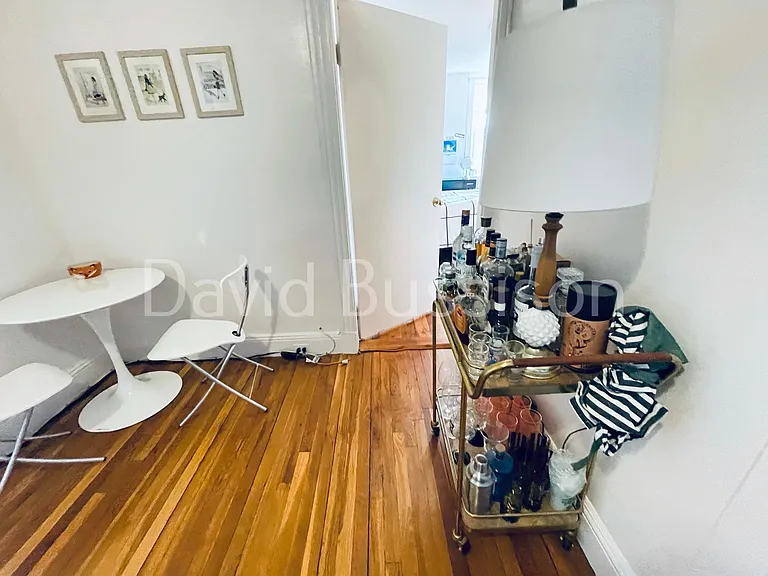 28 Quint Ave #42 — Photo 10