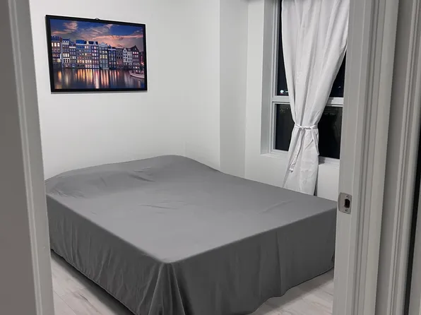 (undisclosed Address), Pickering, ON L1W 0C3