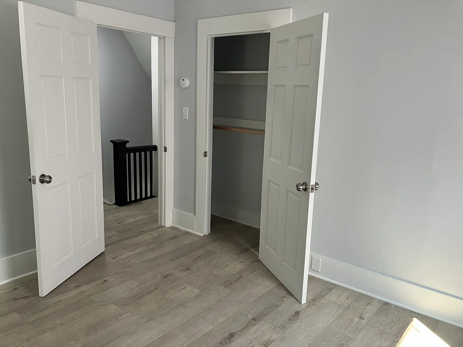 2 bed, 850 sqft, $1,300 — Photo 1