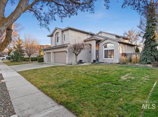 7701 W Bearcreek Ct, Boise, ID 83704