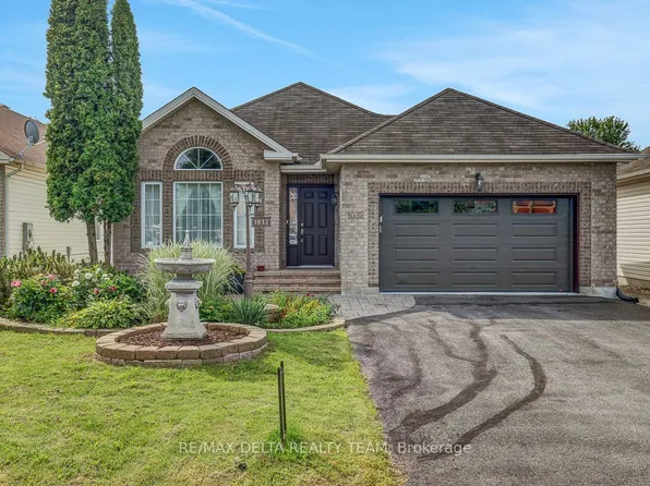 1032 Valin St, Ottawa, ON K4A 4X7
