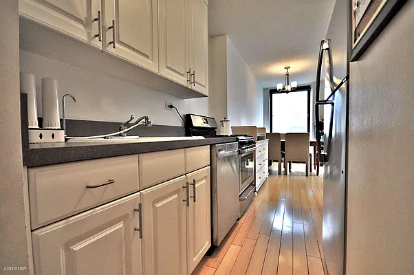 Rented by Corcoran | media 44