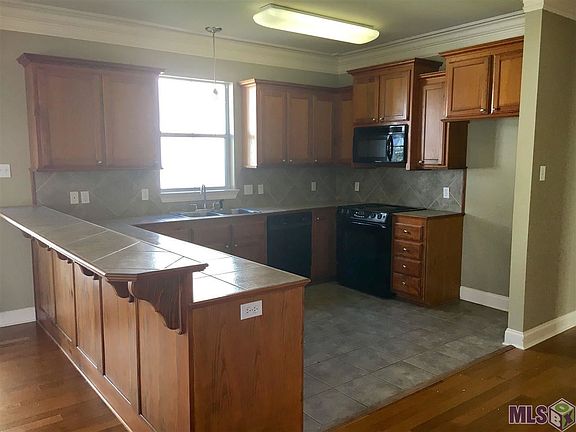 3rd image of 11182 River Highlands Dr Unit 15A