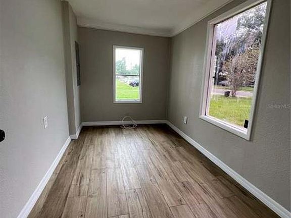 2nd image of 1212 Josephine St