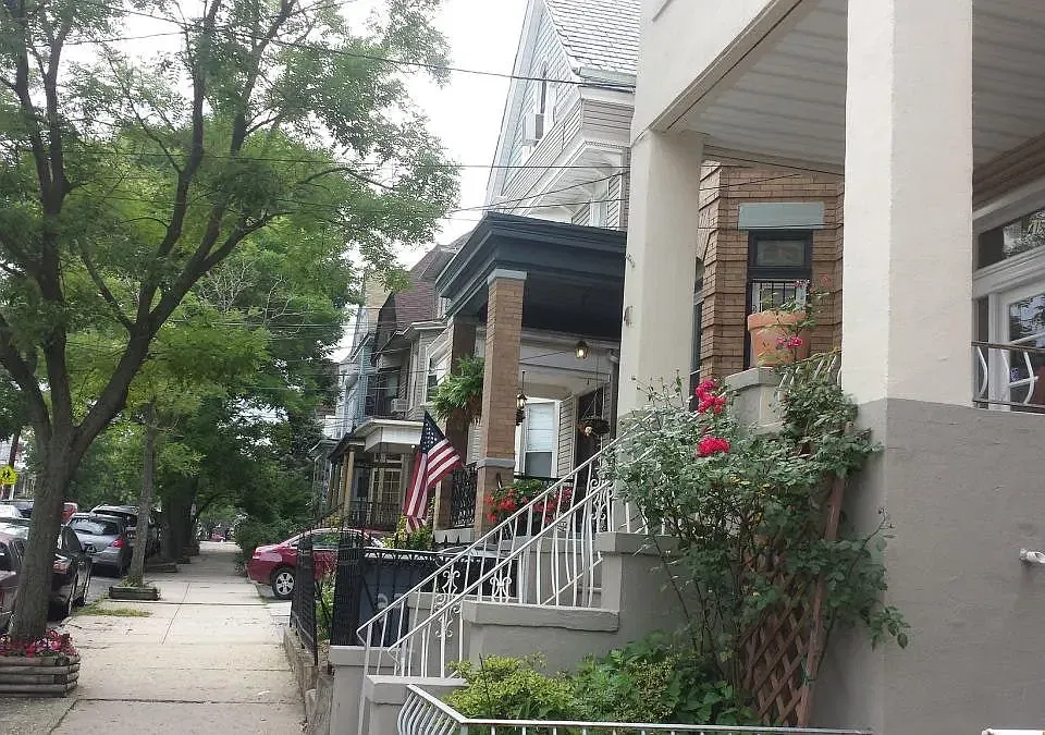 41 Cooper Pl #1