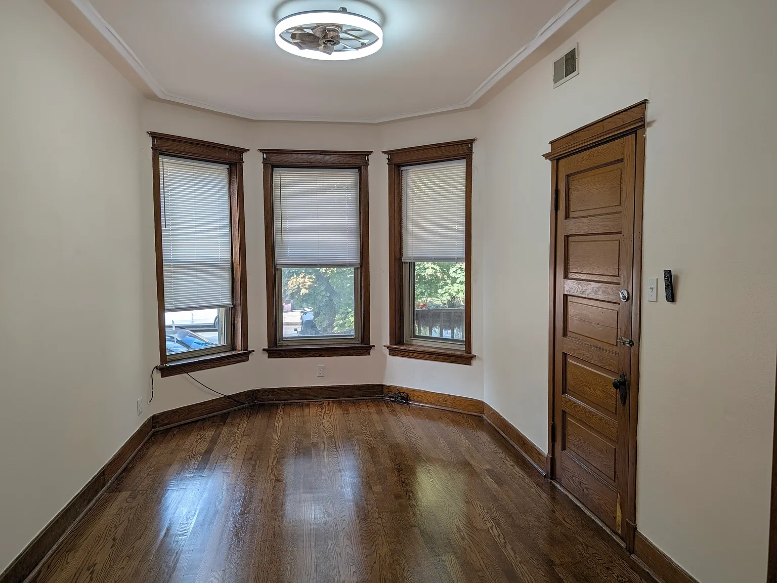 2 bed, $2,500 — Photo 4