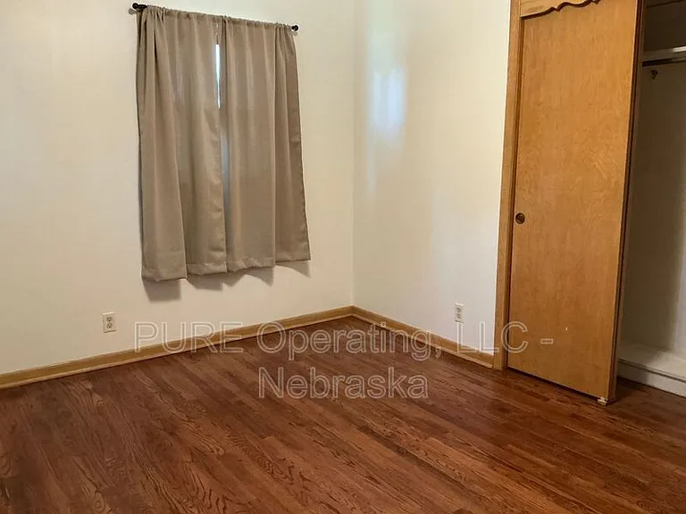 7602 Parker St — Photo 39
