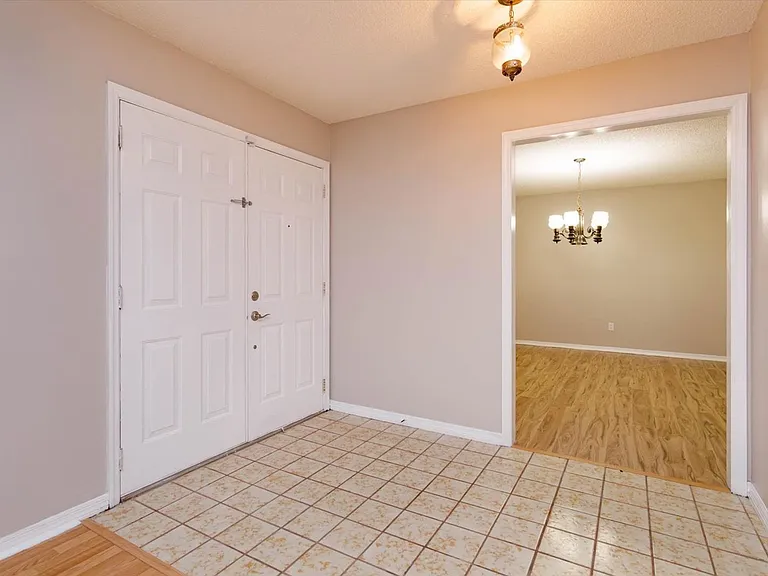 104 Rosemont Ct — Photo 4
