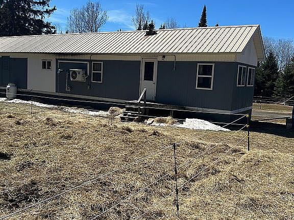 5th image of 80 High Meadow Rd