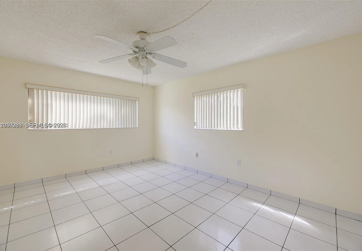 Horizons West Condo #7 — Photo 2