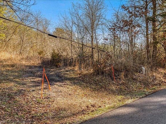 3rd image of 7820 Swaggerty Rd