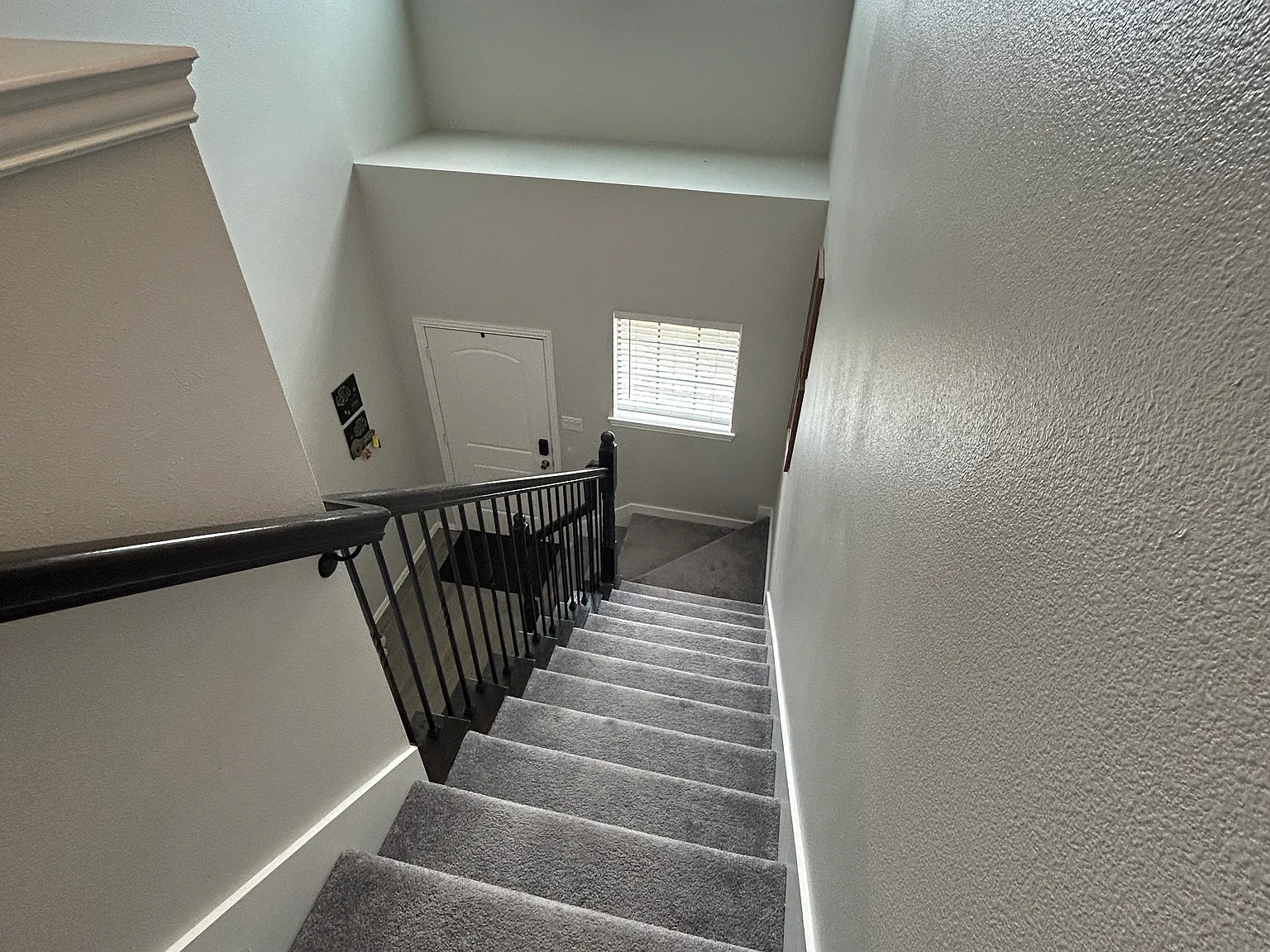 3 bed, 2004 sqft, $2,700 — Photo 4