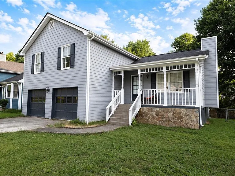 2301 Boone Pl — Photo 1