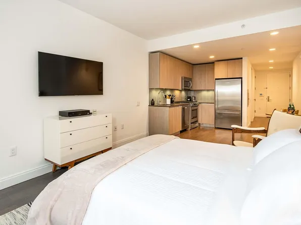 148 1st Street image 195 of 204