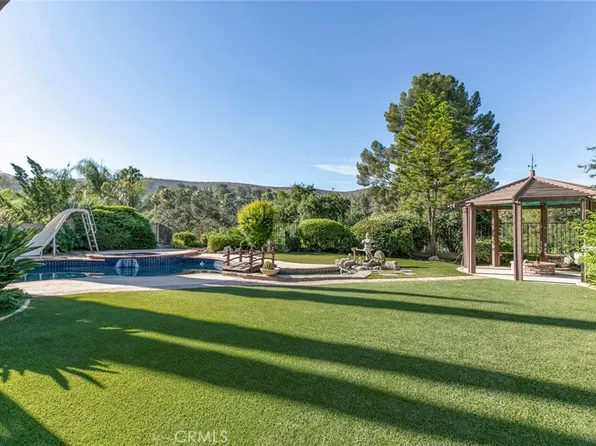 9916 Rancho Caballo Dr, Sunland, CA 91040