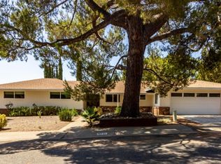 4231 Paradise Dr, Carmichael, CA 95608
