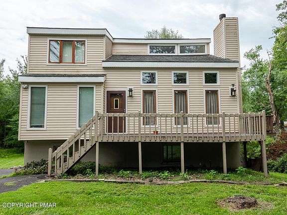 3rd image of 169 Pinewood Dr S