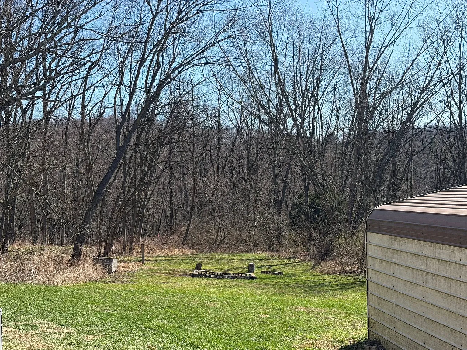 3 bed, 1080 sqft, $1,500 — Photo 2