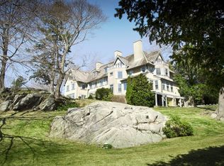 7 Smiths Point Rd, Manchester, MA 01944