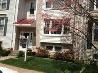 5438 Crows Nest Ct, Fairfax, VA 22032