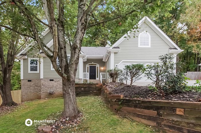 1st image of 2907 Walsingham Ct