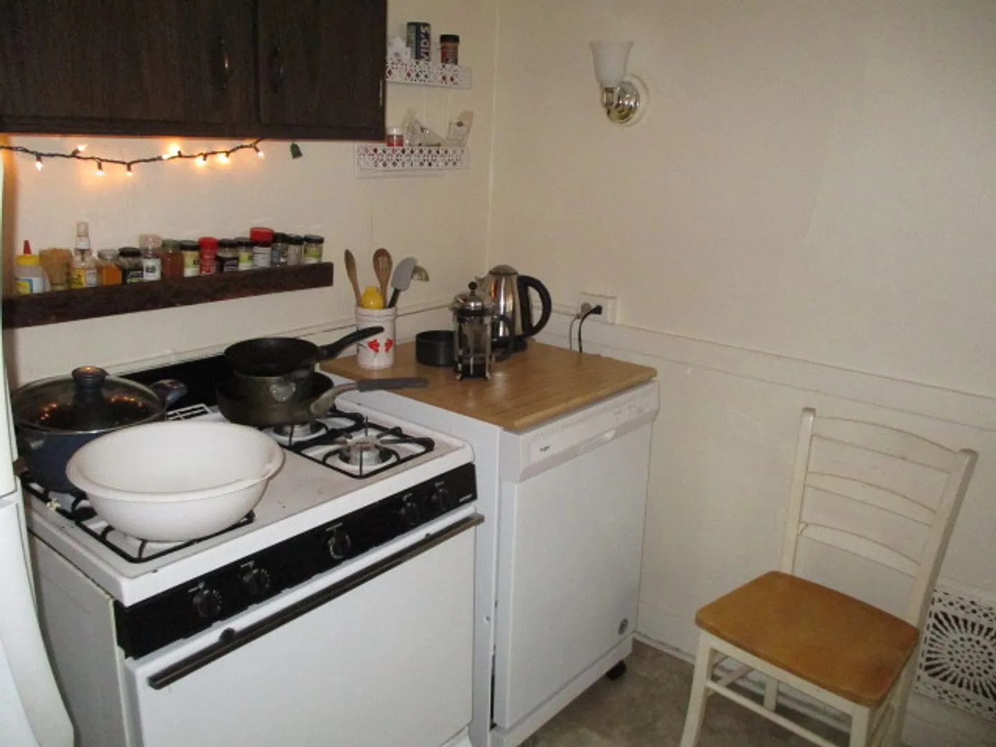 137 W. Gilman Street — Photo 3