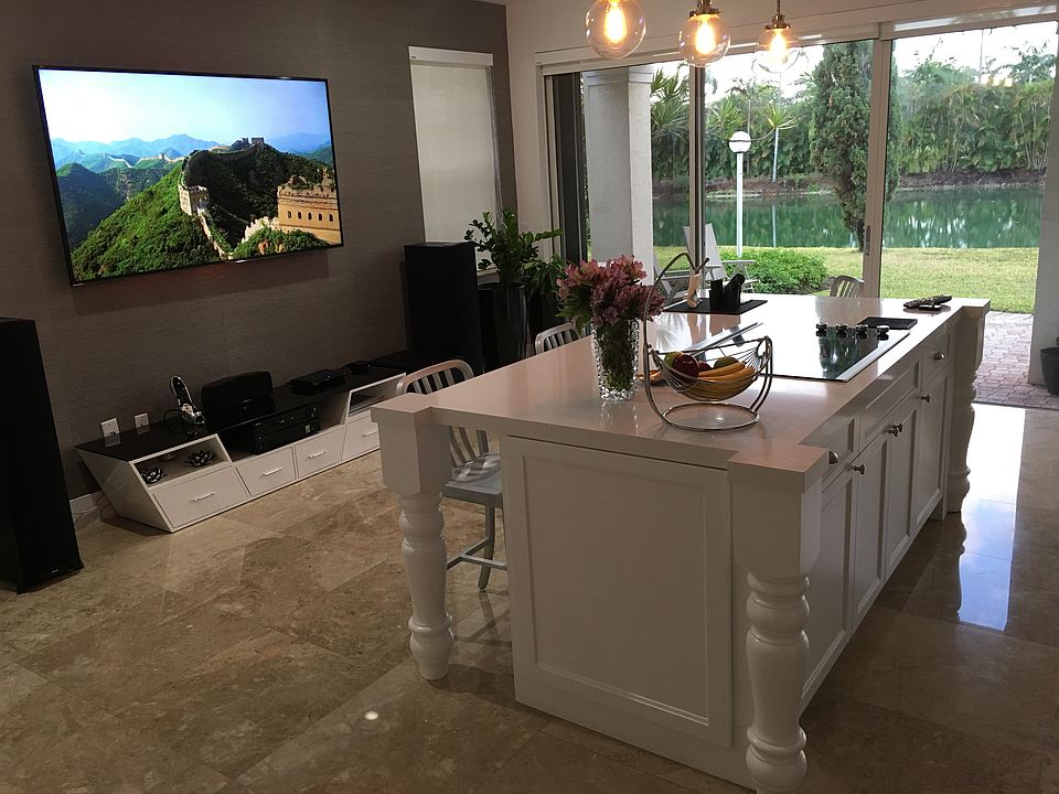 1st image of 4461 NW 93 Doral Ct