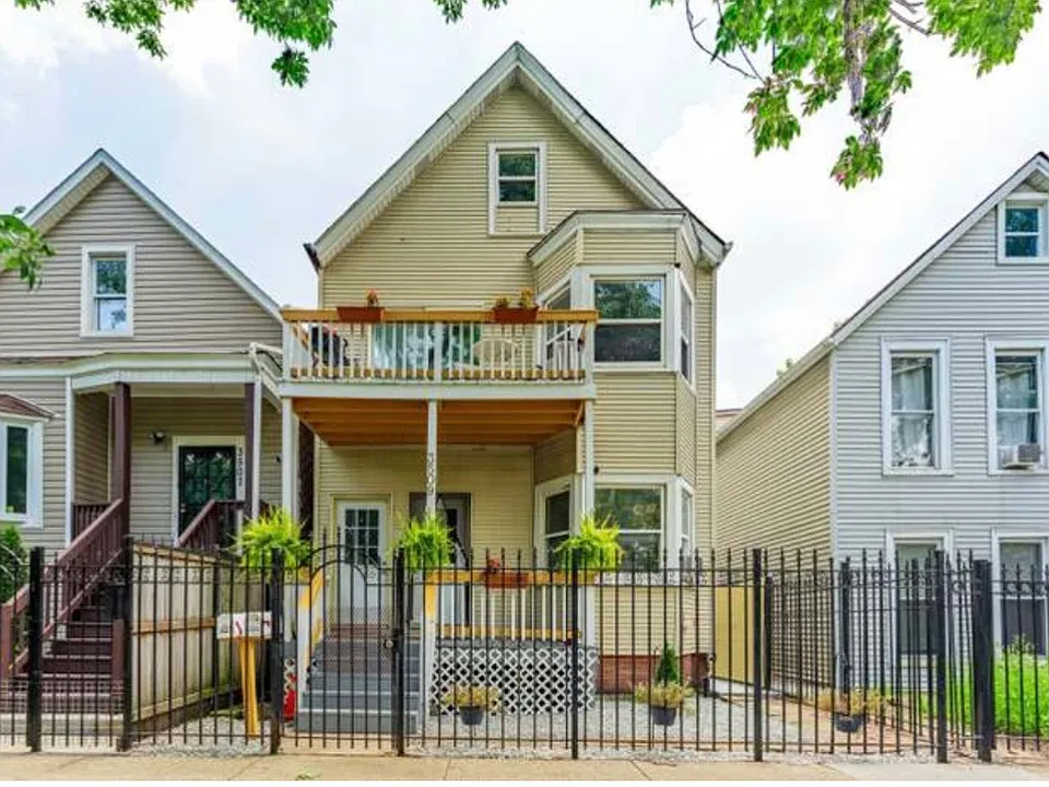 3509 W Dickens Ave #1
