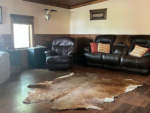 4th image of 7789 N Wildlife Dr