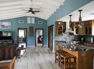 1202 Cactus St, Key Largo, FL 33037