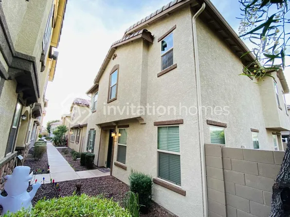 496 N Ranger Trl, Gilbert, AZ 85234