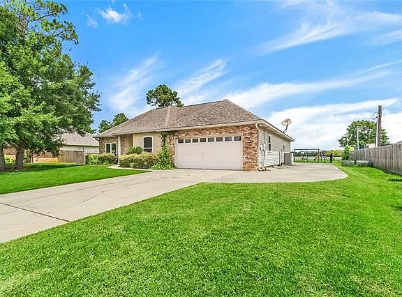 2nd image of 13168 Riverlake Dr