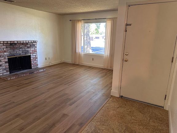 2nd image of 701 Beythe Ln