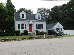 2 Lemis St, Coventry, RI 02816