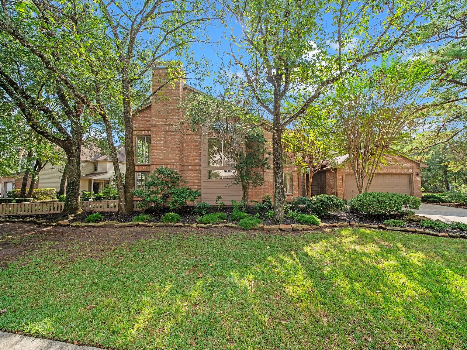 3 bed, 2.5 bath, 1884 sqft, $3,500 — Photo 1