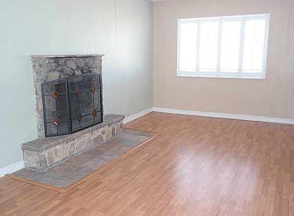 2nd image of 3502 Volcanic Ave
