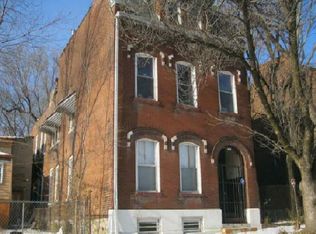 2703 Hadley St, Saint Louis, MO 63106