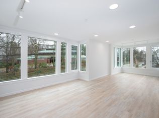 205 Beacon St #203, Somerville, MA 02143