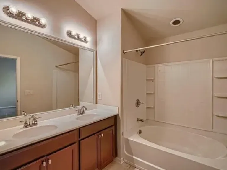 5202 Sherwood Way #61 — Photo 23