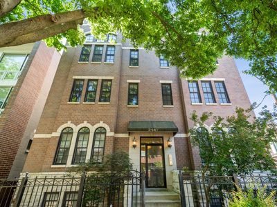 2147 W Rice St APT 2E, Chicago, IL, 60622