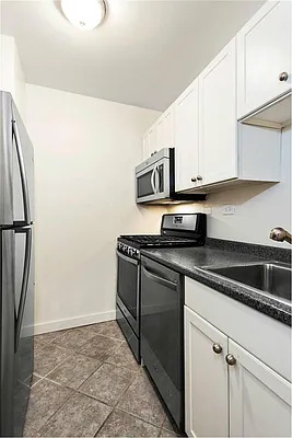 Rented by The Hollingsworth Group | media 3