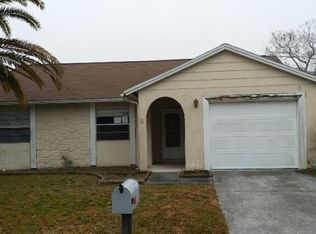 3132 Cody St, New Pt Richey, FL 34655