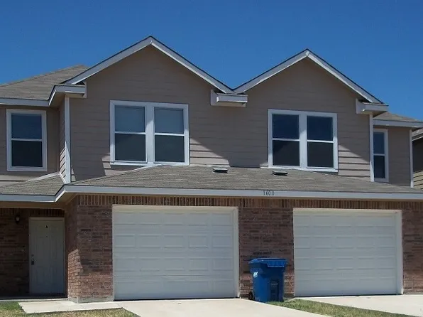 1600 Claremont Cir #B, Marble Falls, TX 78654